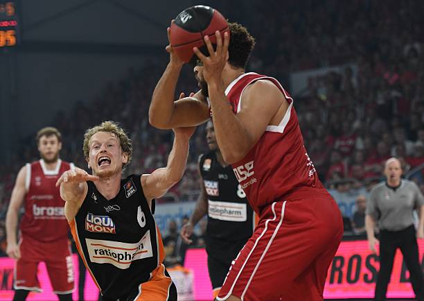 西的高度如 西的高度如